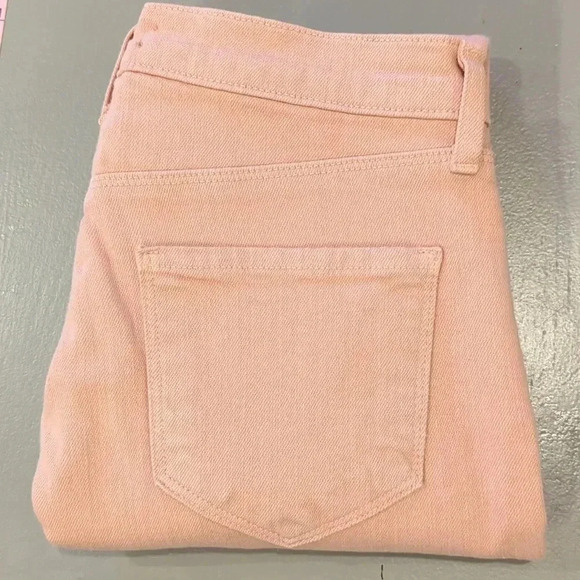 L'AGENCE Jeans Light Pink size 26 Cropped Raw Hem‎ - Picture 12 of 12